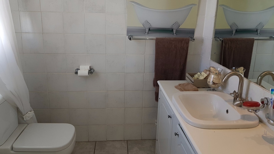 4 Bedroom Property for Sale in La Provance Free State